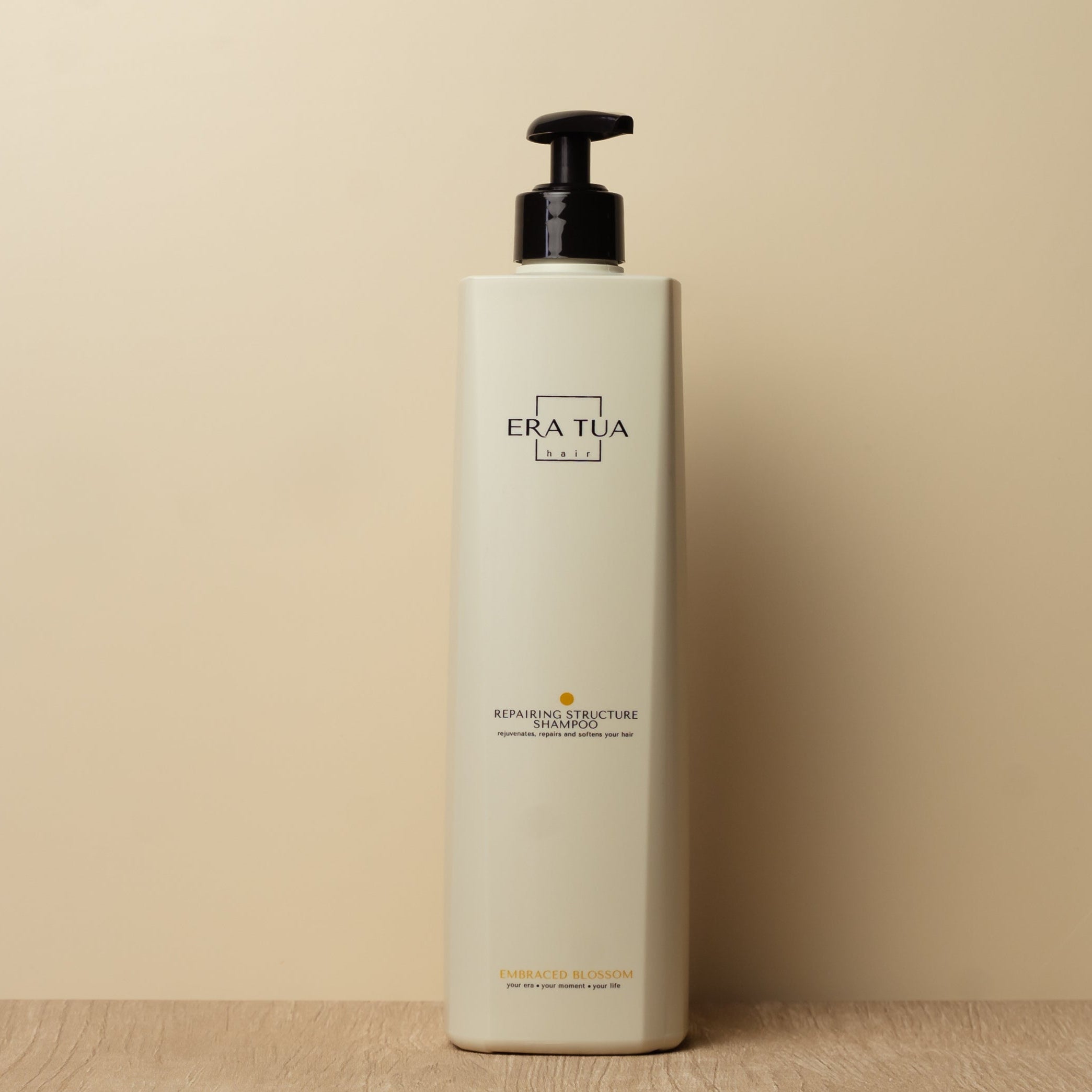 Embraced Blossom Repairing Structure Shampoo